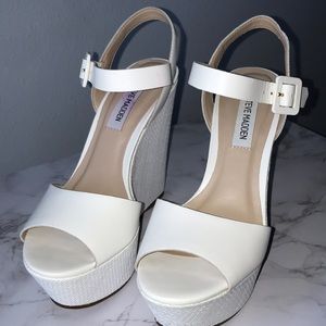 Steve Madden Women’s White Platform Wedge Heels 6M